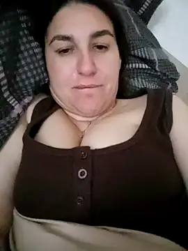 Snapshot of BlackVBarbie chatting on November 11, 11:38 am BlackVBarbie online show from November 11, 11:38 am