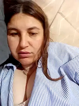 BlackVBarbie online show from March 26, 2:37 pm