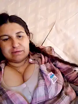 BlackVBarbie online show from April 10, 11:06 am