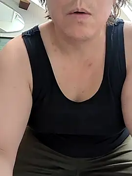 Snapshot of owned_by_goddess_laurie chatting on June 30, 5:13 pm owned by goddess laurie online show from June 30, 5:13 pm