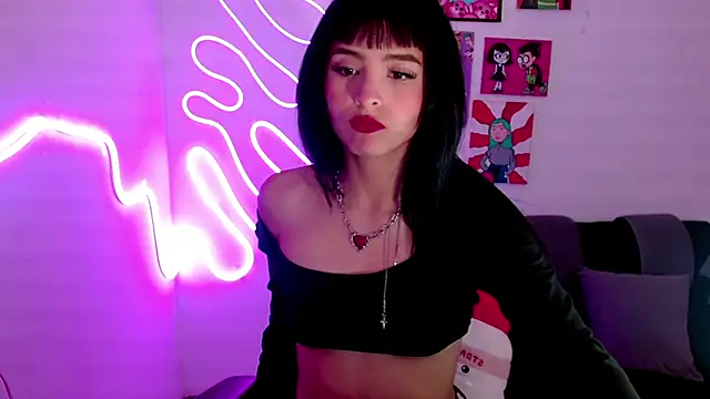 Snapshot of Kind_Scarlett chatting on January 29, 12:33 am Kind Scarlett online show from January 29, 12:33 am