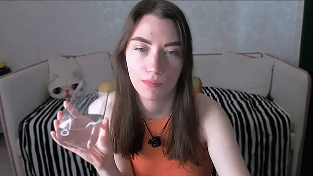 pussyhome2407 online show from May 3, 6:40 am
