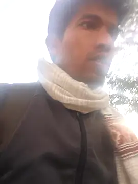 Snapshot of S_ROCKSTAR chatting on February 5, 1:23 am S ROCKSTAR online show from February 5, 1:23 am