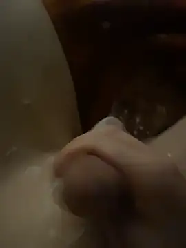 Flouflolutin online show from October 28, 8:52 pm