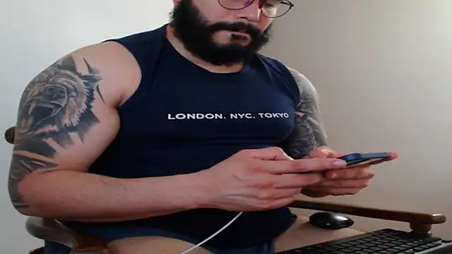 alexandergranda71 online show from March 6, 4:07 pm