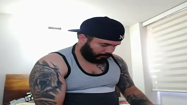 alexandergranda71 online show from March 11, 3:56 pm