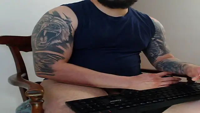 alexandergranda71 online show from March 1, 11:37 pm