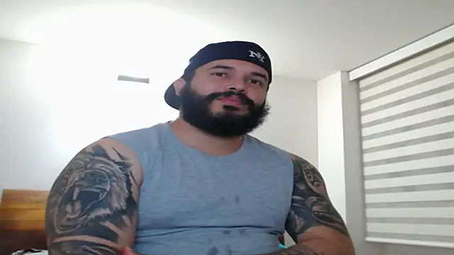 alexandergranda71 online show from March 13, 11:49 pm