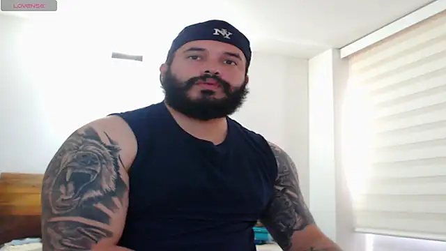 alexandergranda71 online show from March 16, 4:01 pm