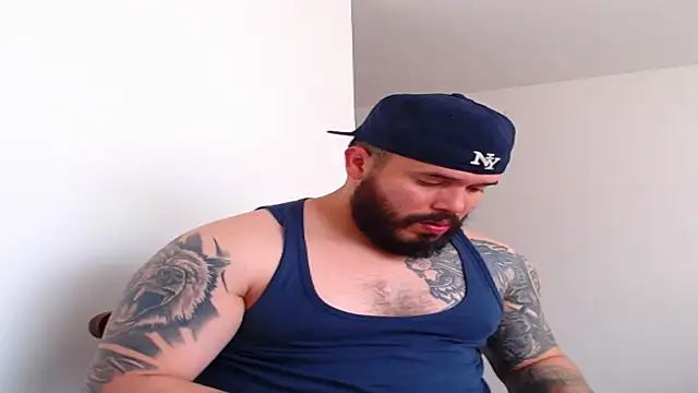 alexandergranda71 online show from February 17, 3:00 pm