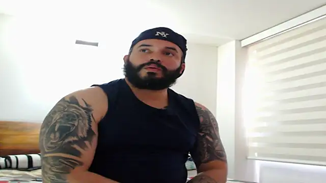 alexandergranda71 online show from March 9, 5:17 pm