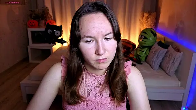 Little doll meow online show from November 4, 3:21 am