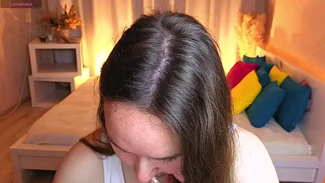 Little doll meow online show from September 29, 2:40 am