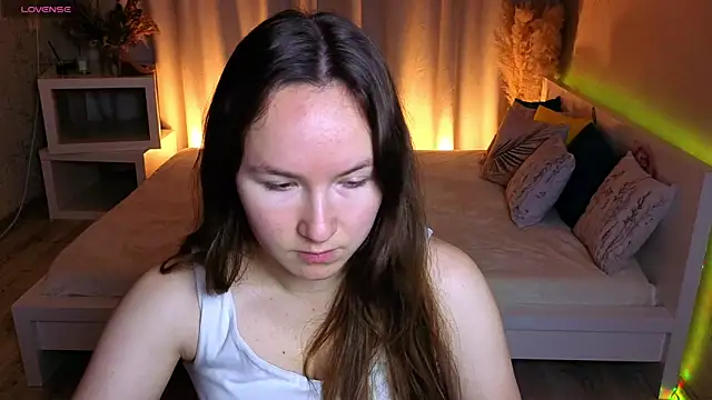 Little doll meow online show from October 10, 2:45 am