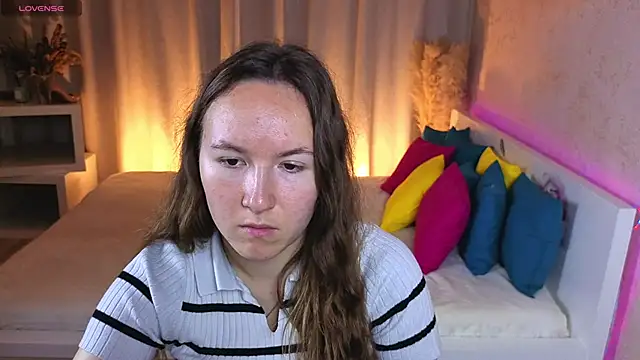 Little doll meow online show from September 11, 3:17 am