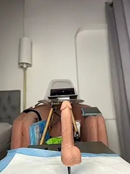 emiss  online show from March 17, 3:48 pm