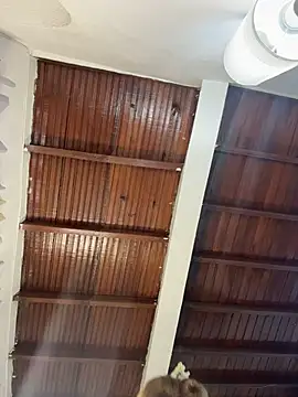 emiss  online show from March 31, 8:11 pm