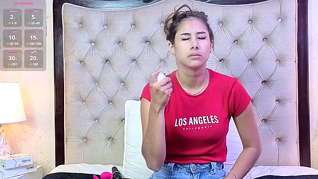 MontVta online show from October 25, 12:04 pm