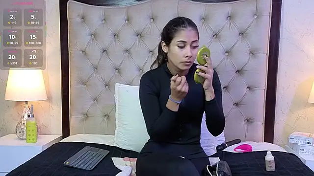 MontVta online show from November 12, 12:09 pm