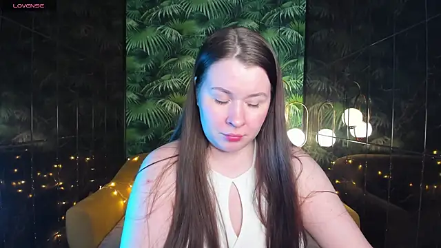Snapshot of ShedarBrooks chatting on December 27, 11:39 am ShedarBrooks online show from December 27, 11:39 am