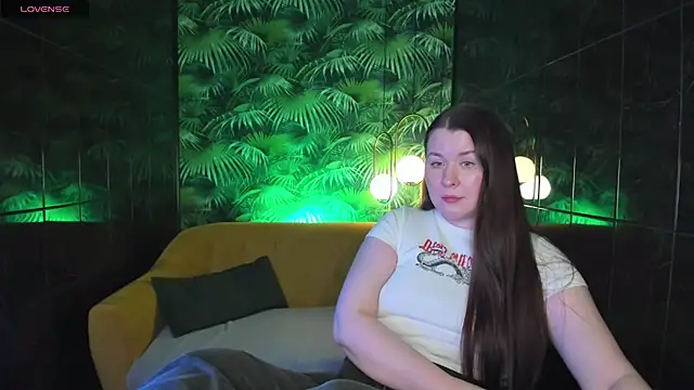 Snapshot of ShedarBrooks chatting on December 23, 11:57 am ShedarBrooks online show from December 23, 11:57 am