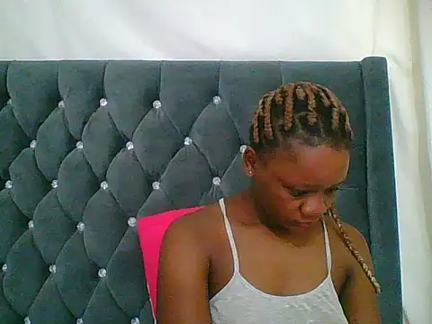 HotJeylee online show from January 14, 6:44 pm