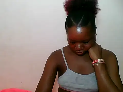 HotJeylee online show from May 1, 1:49 pm