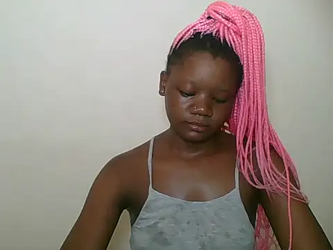 HotJeylee online show from April 15, 7:14 am