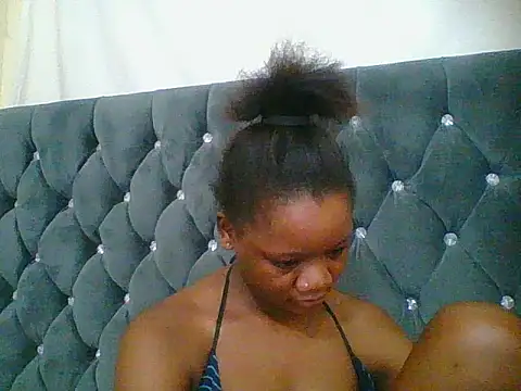 HotJeylee online show from December 21, 9:48 pm