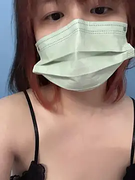 Snapshot of Bibi970110 chatting on February 10, 2:48 pm Bibi970110 online show from February 10, 2:48 pm