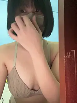 Snapshot of Bibi970110 chatting on November 7, 3:16 pm Bibi970110 online show from November 7, 3:16 pm