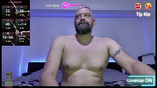 Snapshot of northman1977 chatting on October 27, 3:35 pm northman1977 online show from October 27, 3:35 pm