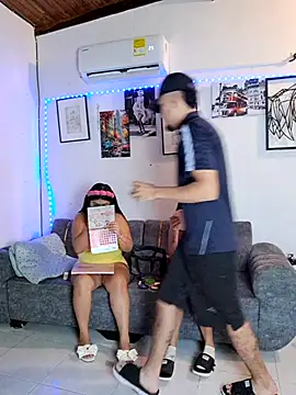 royalgirls x online show from January 17, 1:20 am