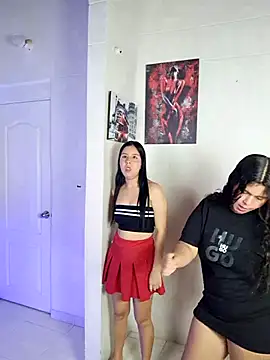 royalgirls x online show from February 17, 1:03 am