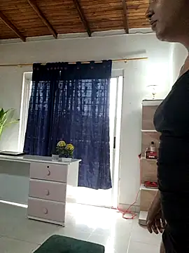 royalgirls x online show from March 23, 9:03 pm