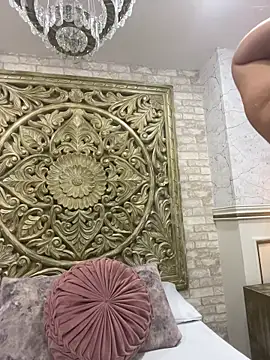 ThaniaJones online show from March 20, 11:44 am