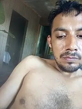 aL3JanDro93 online show from June 17, 7:24 pm