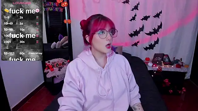 Dafne Moon online show from October 18, 5:53 am