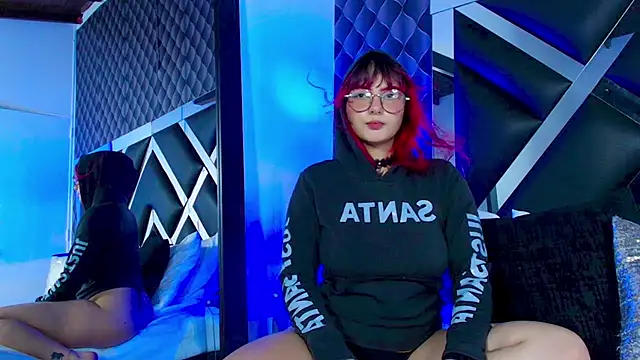 Dafne Moon online show from March 19, 9:49 am