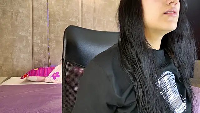 PaulinaDuarte online show from November 9, 12:20 pm