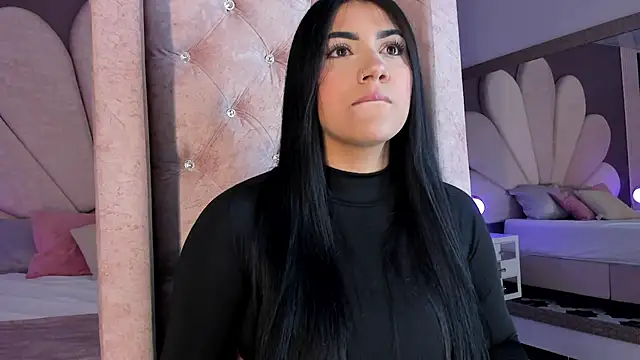 PaulinaDuarte online show from March 6, 11:27 am