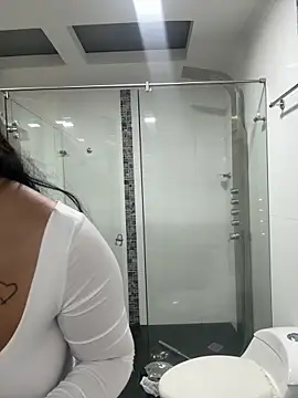 PaulinaDuarte online show from March 5, 12:24 pm