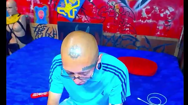 Snapshot of deivid_estrada chatting on September 23, 5:20 pm deivid estrada online show from September 23, 5:20 pm