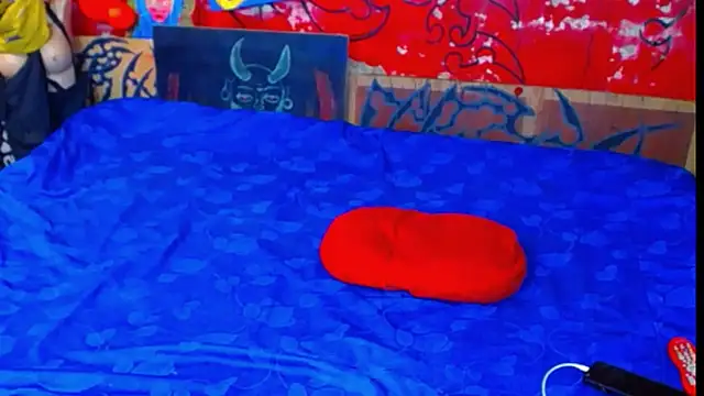 Snapshot of deivid_estrada chatting on October 26, 4:07 pm deivid estrada online show from October 26, 4:07 pm