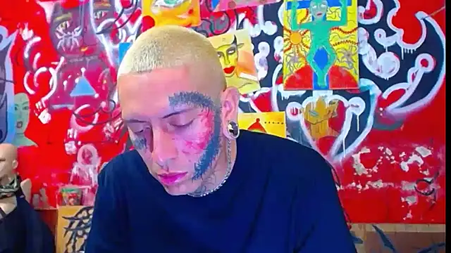 Snapshot of deivid_estrada chatting on November 22, 4:28 pm deivid estrada online show from November 22, 4:28 pm