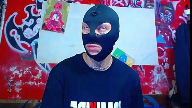 Snapshot of deivid_estrada chatting on July 13, 4:17 pm deivid estrada online show from July 13, 4:17 pm