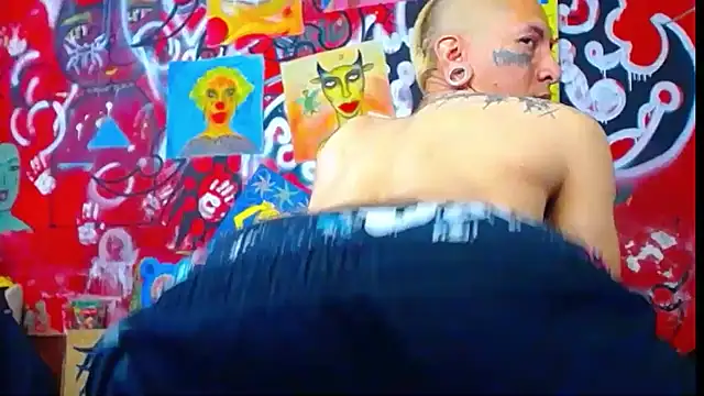 Snapshot of deivid_estrada chatting on November 26, 4:07 pm deivid estrada online show from November 26, 4:07 pm