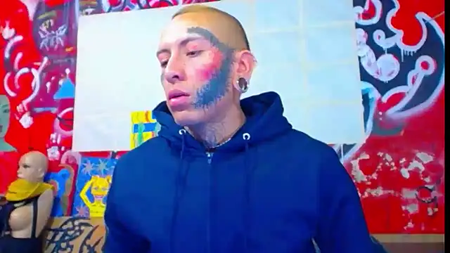 Snapshot of deivid_estrada chatting on December 16, 4:22 pm deivid estrada online show from December 16, 4:22 pm