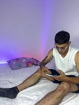ConnyBlare online show from April 8, 2:24 am