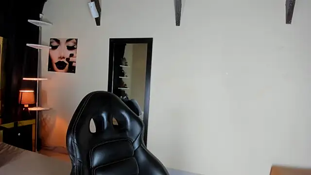 EmiliWilliams online show from November 21, 11:48 pm